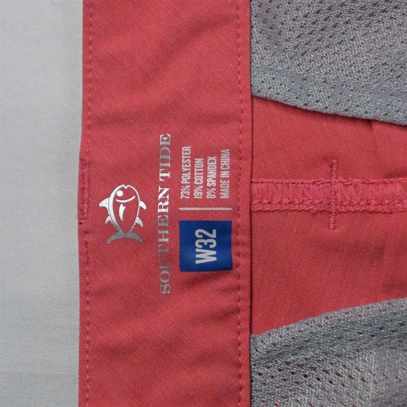 Southern Tide 32 x 9" Pink Wicking Tech Golf Athleisure Shorts - Picture 3 of 7
